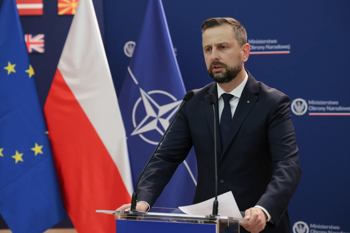 Zatrzymanie żołnierzy po strzałach na granicy było decyzją Żandarmerii Wojskowej. Moim zdaniem to była nadgorliwość - powiedział na konferencji prasowej szef MON Władysław Kosiniak-Kamysz. "Jesteśmy zawsze z żołnierzami i funkcjonariuszami" - podkreślił.