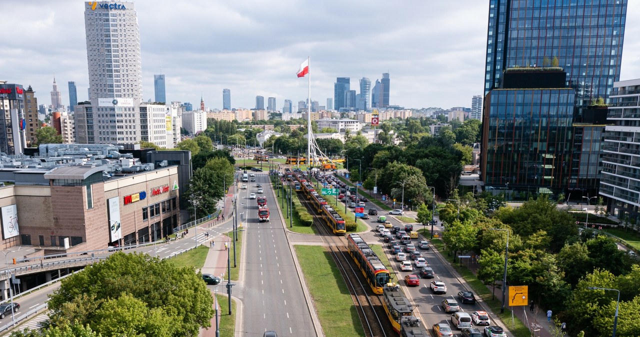 Polska, jest, lepszym, miejscem, biznesu, Niemiec, uważa, niemiecki, dziennik, Handelsblatt, Wskazuje, niższe, obciążenie, podat Niemiecki dziennik chwali Polskę, podaje przykłady. U nas brakuje wiary