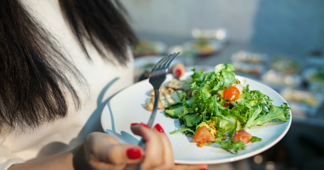 Dieta, którą rozsławili celebryci. Eksperci ostrzegają przed jej stosowaniem