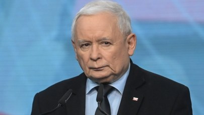 Jarosław Kaczyński stawi się w piątek przed komisją ds. afery wizowej