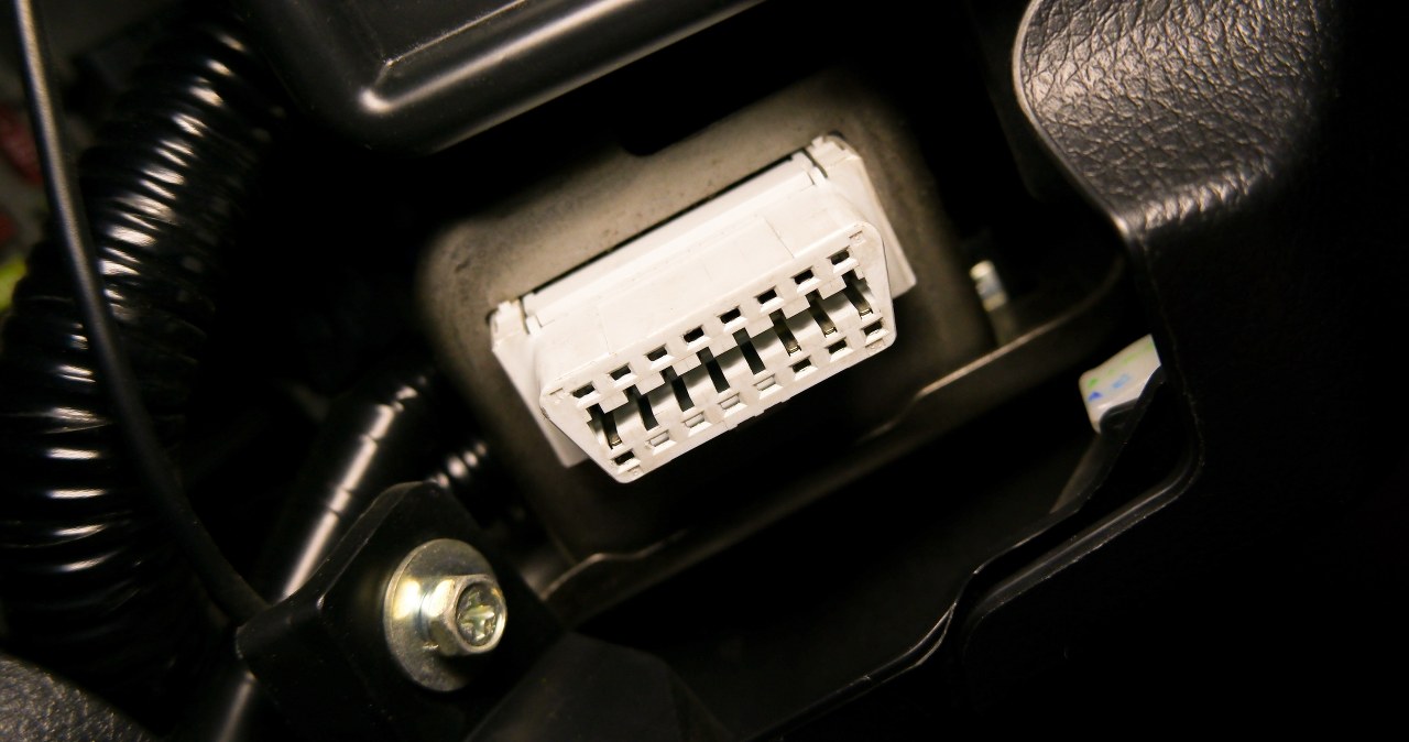 Mają obniżać spalanie o połowę. Nie daj się nabrać na cudowne urządzenia