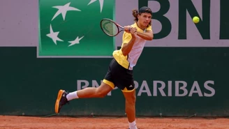 6:4, piłki na przełamanie i zwrot akcji w meczu Polaka. Niebywałe emocje w finale Roland Garros