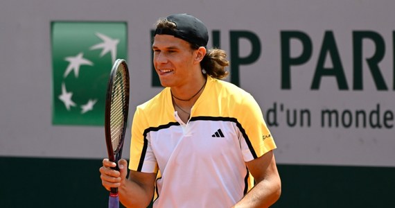 Tomasz Berkieta przegrał finał juniorskiego French Open w Paryżu. Niespełna 18-letni polski tenisista uległ rozstawionemu z numerem piątym Amerykaninowi Kaylanowi Bigunowi 6:4, 3:6, 3:6.