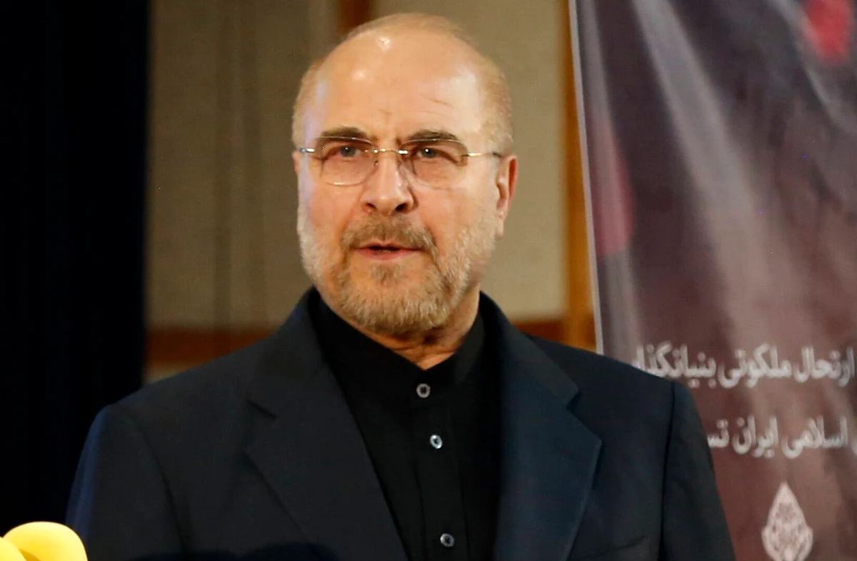 Rada Strażników Iranu zatwierdziła kandydaturę sześciu osób, którzy będą ubiegać się w wyborach o stanowisko prezydenta tego kraju. Ebrahim Raisi, poprzednia głowa państwa, zginął w wyniku katastrofy helikoptera. Rada zabroniła kandydowania byłemu prezydentowi Mahmudowi Ahmadineżadowi.