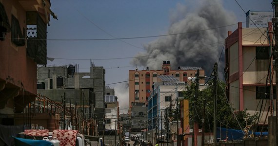 Podczas izraelskiej akcji uwalniania 4 zakładników Hamasu zginęło co najmniej 274 Palestyńczyków - tak twierdzi kontrolowane przez Hamas Ministerstwo Zdrowia Strefy Gazy. Głos w sprawie sobotniej akcji Izraela zabrała również Turcja. Tamtejsze Ministerstwo Spraw Zagranicznych nazwało izraelskie działania "barbarzyńskim atakiem".