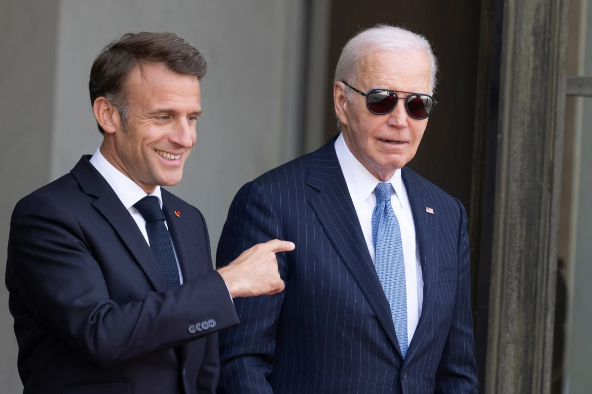 Prezydent USA Joe Biden poinformował, że doszedł do porozumienia z prezydentem Francji Emmanuelem Macronem w sprawie sposobu wykorzystania zamrożonych rosyjskich aktywów. Sprawa ta ma być głównym tematem obrad nadchodzącego szczytu grupy G7.