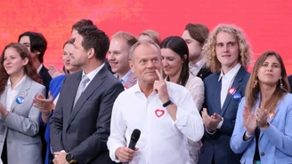 Donald Tusk reaguje na wynik wyborów: 10 lat czekaliśmy na to podium