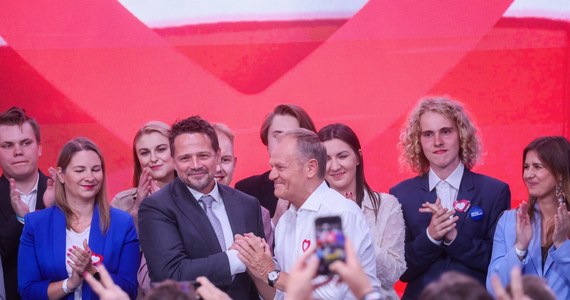 Po przeliczeniu głosów z wszystkich obwodów wyniki wyborów do Parlamentu Europejskiego przedstawiają się następująco: Koalicja Obywatelska - 37,06 proc., PiS - 36,16 proc., Konfederacja 12,08 proc., Trzecia Droga 6,91 proc., Lewica 6,3 proc. Frekwencja wyniosła 40,65 proc.