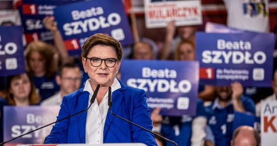 Beata Szydło uplasowała się na trzeciej pozycji, jeśli chodzi o liczbę głosów w tegorocznych wyborach do Parlamentu Europejskiego. Na europosłankę PiS zagłosowało ponad 285 tys. wyborców.  To oczywiście świetny wynik, ale w porównaniu do poprzednich wyborów z 2019 r. straciła prawie połowę głosów.