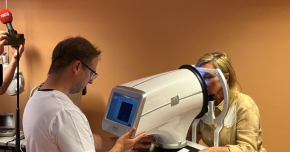 Pierwszy w Polsce i jeden z nielicznych w Europie laser wspomagany sztuczną inteligencją zagościł w Okręgowym Szpitalu Kolejowym w Katowicach. Nowoczesne urządzenie służy do leczenia jaskry. 
