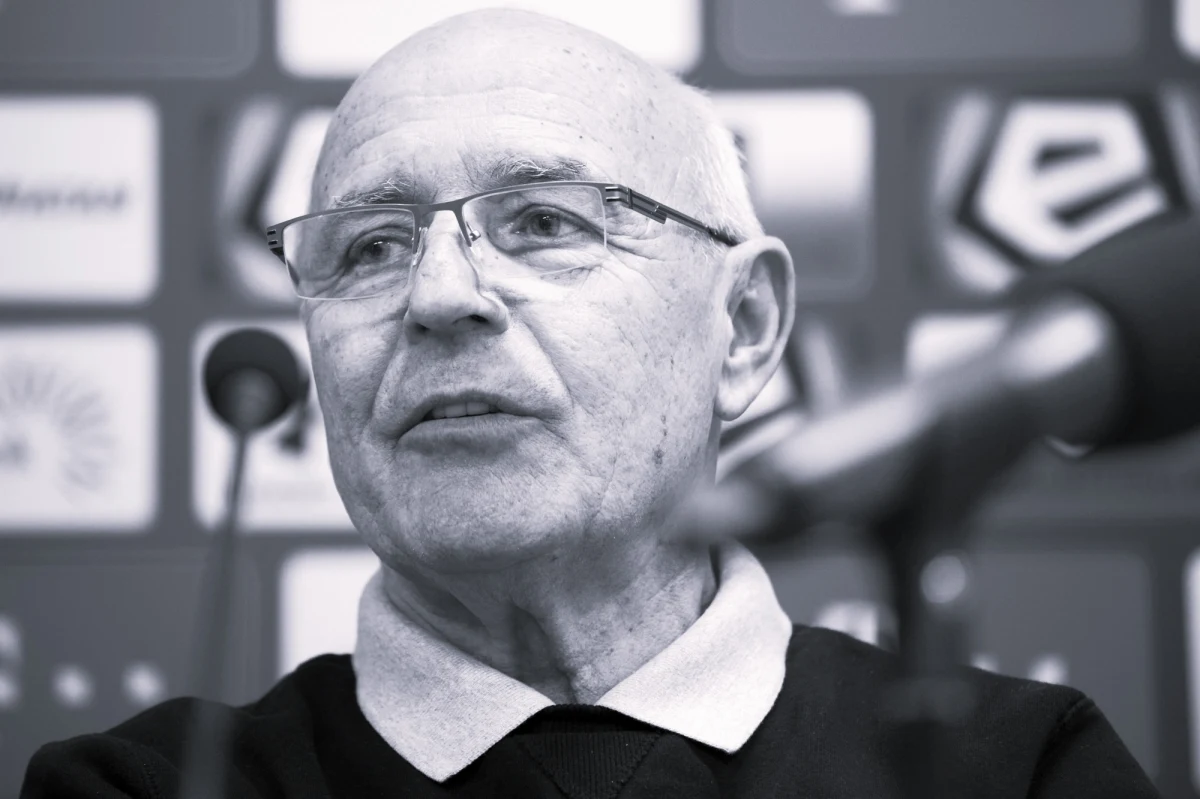 W wieku 81 lat zmarł Orest Lenczyk. Były szkoleniowiec m.in. Wisły Kraków, Śląska Wrocław, Ruchu Chorzów. Karierę w roli trenera piłkarskich drużyn rozpoczął w 1970 roku. 