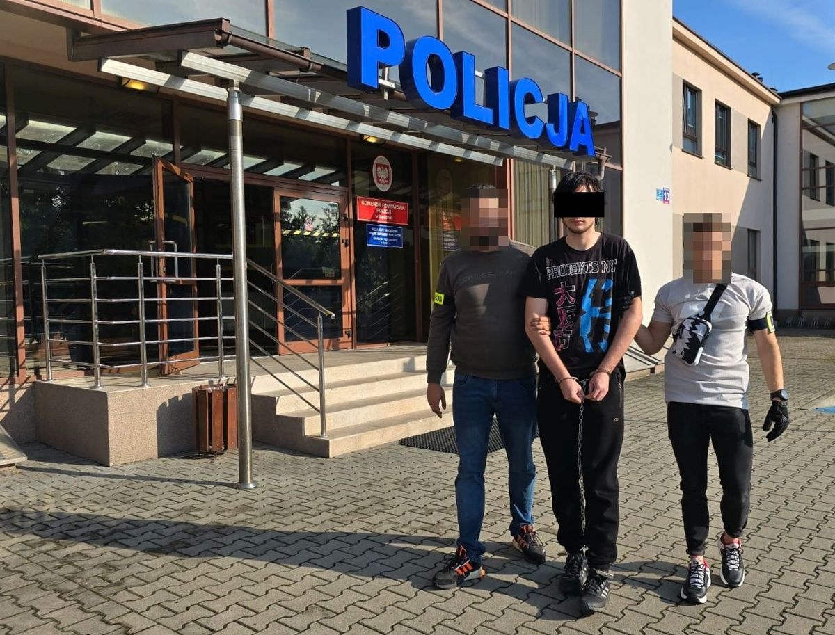 Nawet dożywocie grozi 23-latkowi spod Lublina, który zaatakował śpiącego ojca i ranił go nożem w gardło. Mężczyzna odpowie za usiłowanie zabójstwa, został zatrzymany i najbliższe miesiące spędzi w areszcie.

