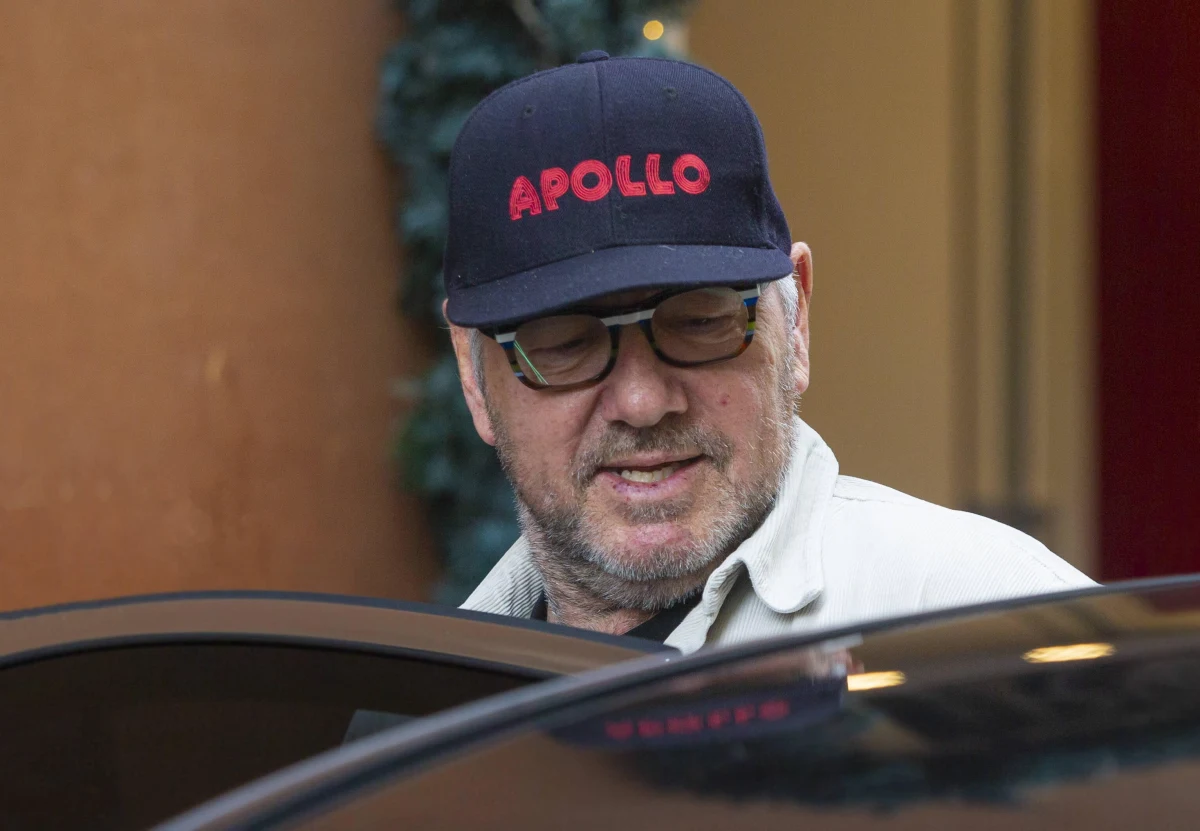 Kevin Spacey ujawnił, że król Karol III wspierał go po wybuchu seksualnego skandalu.  „Jestem za to ogromnie wdzięczny” - powiedział aktor w nowym odcinku brytyjskiego programu „Piers Morgan Uncensored”. 