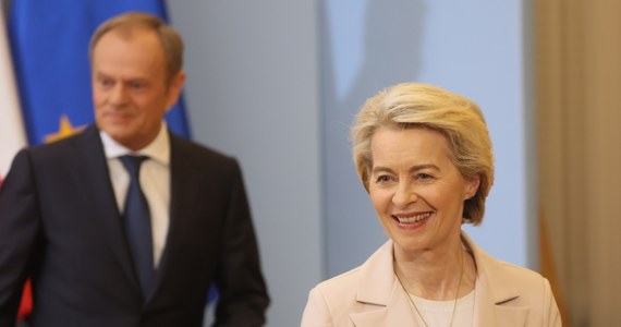 To Donald Tusk zaproponuje oficjalnie w poniedziałek na szczycie UE kandydaturę Ursuli von der Leyen na drugą kadencję szefowej KE – dowiedziała się dziennikarka RMF FM w Brukseli. Polski premier - wraz z premierem Grecji Kiriakosem Mitsotakisem - jest negocjatorem pakietu najważniejszych unijnych stanowisk z ramienia rządów należących do zwycięskiej Europejskiej Partii Ludowej. A ponadto jest najważniejszym szefem rządu tej frakcji.  