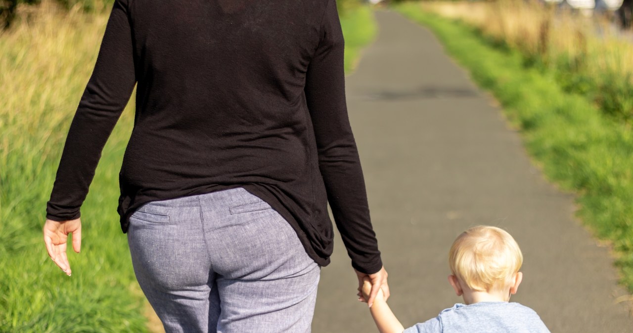 Projekt, ustawy, podnoszący, maksymalną, kwotę, świadczenia, funduszu, alimentacyjnego, jest, gotowy, dowiadują, reporterzy, Res 30 proc. alimenciarzy nie płaci na swoje dzieci. Rządowy projekt zmian jest już gotowy