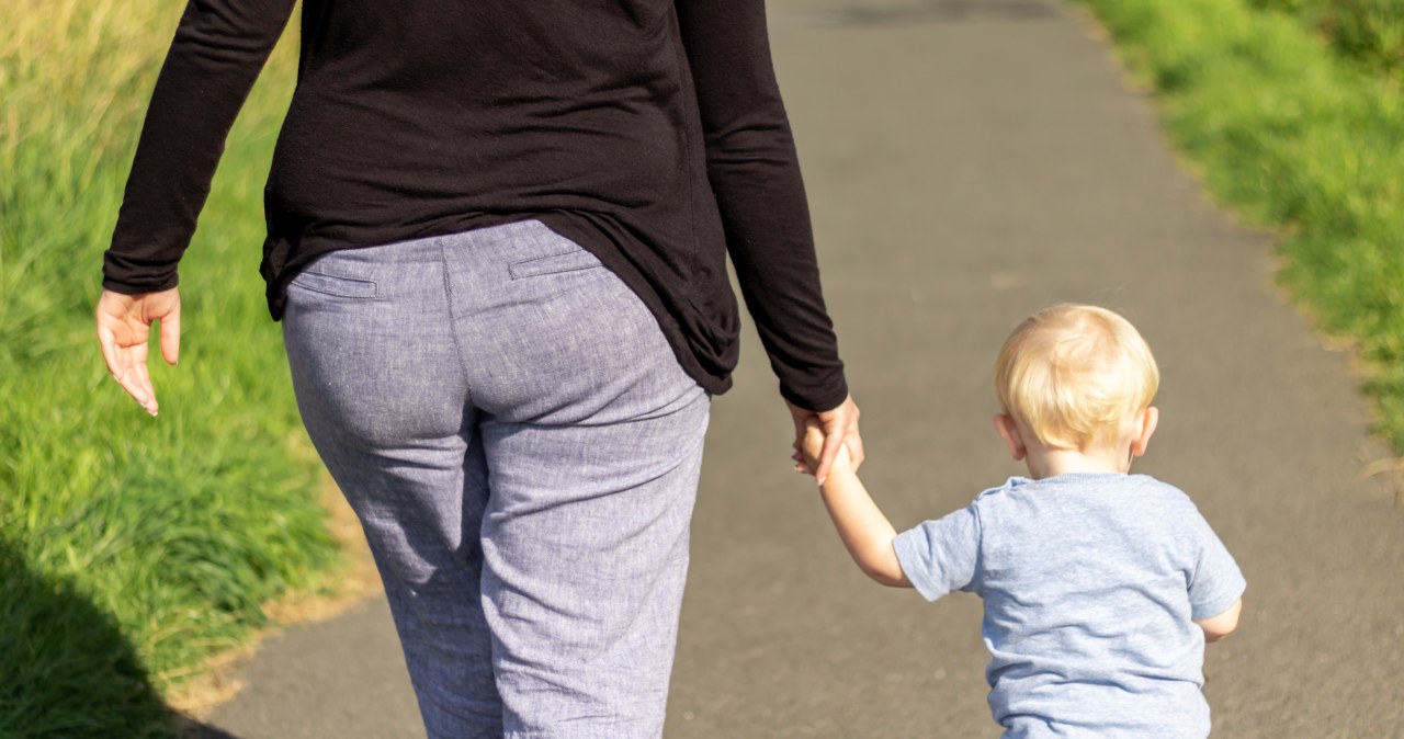 Nowe "babciowe" jednak działa? Polacy najchętniej wybierają jedną opcję