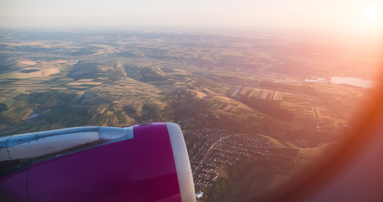 Internet Starlink na pokładzie Wizz Air. Koniec z trybem samolotowym