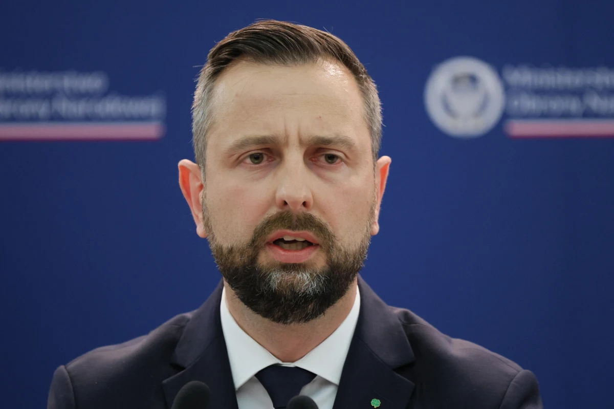 Wicepremier i minister obrony narodowej Władysław Kosiniak-Kamysz powiedział w siedzibie NATO w Brukseli, że obecność amerykańskich baterii Patriot w Polsce została potwierdzona. Dodał, że polskie Patrioty nie wyjadą na Ukrainę. Poinformował również, że polska armia liczy już ponad 200 tys. żołnierzy.