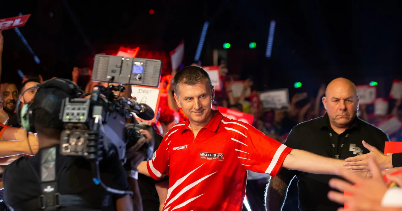 Krzysztof Ratajski - Luke Woodhouse w 4. rundzie MŚ w darcie. Relacja na żywo