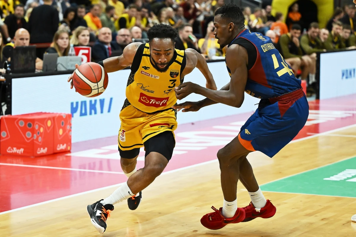 Koszykarze Trefla zdobyli mistrzostwo Polski pokonując w finale play off ekstraklasy broniącego tytułu Kinga Szczecin 4-3. W decydującym, siódmym meczu sopocianie zwyciężyli na własnym parkiecie 77:71 (26:14, 12:16, 20:14, 19:27).