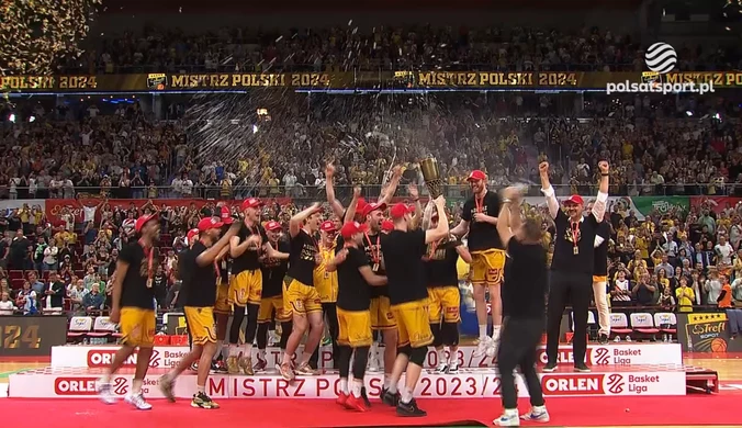 Ceremonia medalowa po finale ORLEN Basket Ligi. WIDEO