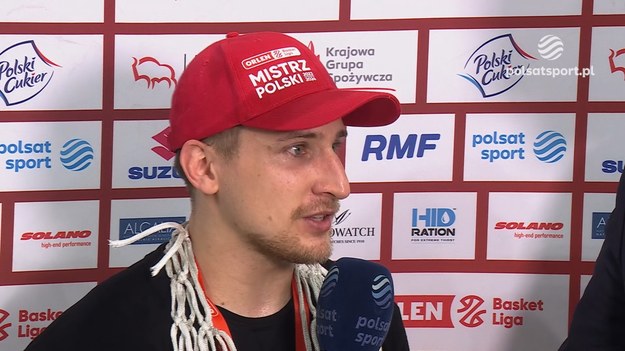 Koszykarze Trefla Sopot mistrzami Polski! W siódmym meczu finału podopieczni Żana Tabaka wygrali z Kingiem Szczecin 77:71 i triumfowali w serii 4-3. - Przegrywaliśmy finałową serię już 1-3. Uratowały nas serce, charakter i zasuwanie w obronie - powiedział Jakub Schenk, koszykarz Trefla, MVP finału.

