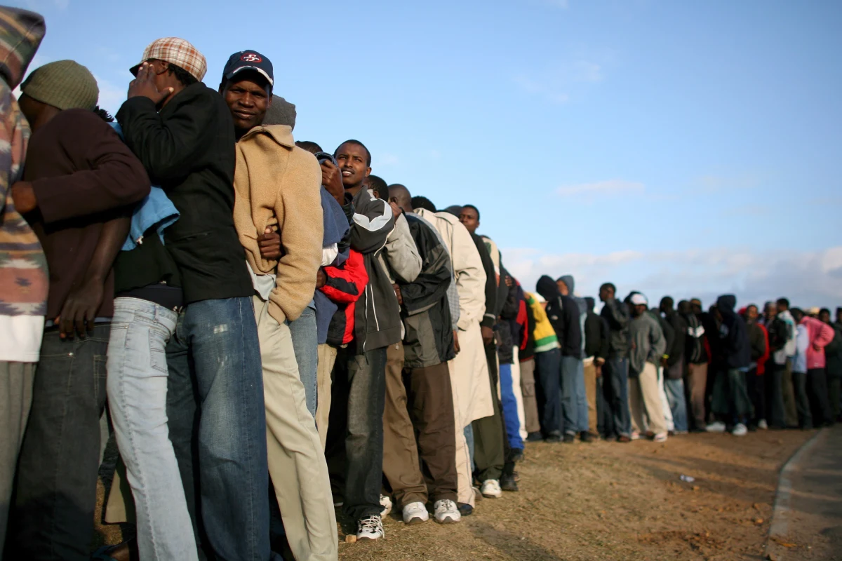 Szokujące informacje napłynęły z Zimbabwe. Przedstawiciele urzędu celnego tego kraju poinformowali, że co tydzień RPA odsyła przez granicę w Beitbridge na rzece Limpopo sto zwłok zimbabweńskich imigrantów.