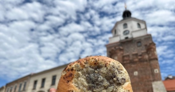 ​Najbardziej charakterystyczny dla Lublina produkt spożywczy doczekał się swojego święta. W ten weekend w mieście po raz pierwszy odbędą się Dni Cebularza