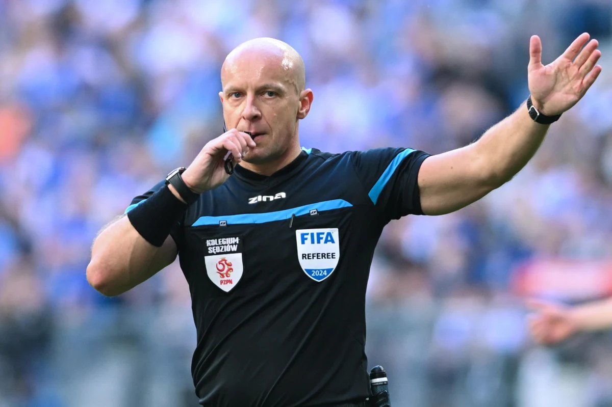 Szymon Marciniak poprowadzi swój pierwszy mecz na Euro 2024 w Niemczech. UEFA zdecydowała, że Polak będzie sędzią głównym sobotniego spotkania grupy E między Belgią a Rumunią. Spotkanie zostanie rozegrane o godz. 21 w Kolonii.