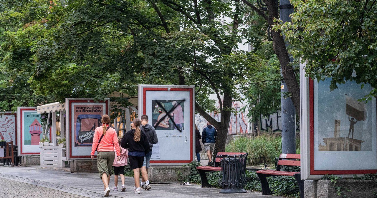 Kontrowersyjna praca zdewastowana. „Nie spodziewaliśmy się…”