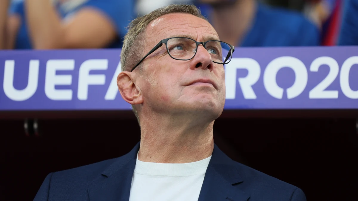 Selekcjoner reprezentacji Austrii Ralf Rangnick na konferencji prasowej w Berlinie w przeddzień meczu z Polską podkreślił, że oba zespoły zdają sobie sprawę z wagi piątkowego spotkania. "Zwycięzca będzie miał duże szanse na wyjście z grupy. To mecz, który trzeba wygrać" - powiedział Niemiec.