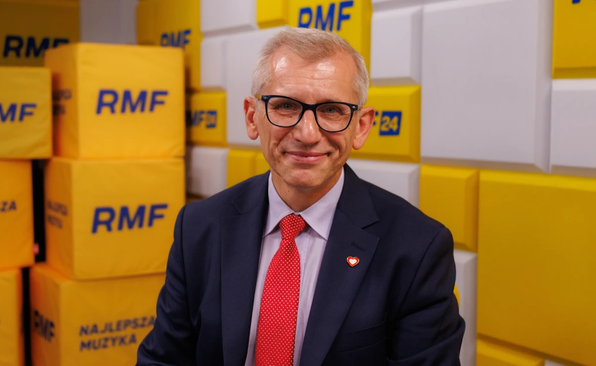 "Dzisiaj nasz problem polega na tym, że ani wojsko, ani policja, ani straż graniczna nie są idealne do tej konkretnej sytuacji (na granicy z Białorusią - przyp. red.). Mamy do czynienia z całkiem nowym zagrożeniem" – mówił w Popołudniowej rozmowie w RMF FM Krzysztof Kwiatkowski, senator Koalicji Obywatelskiej.