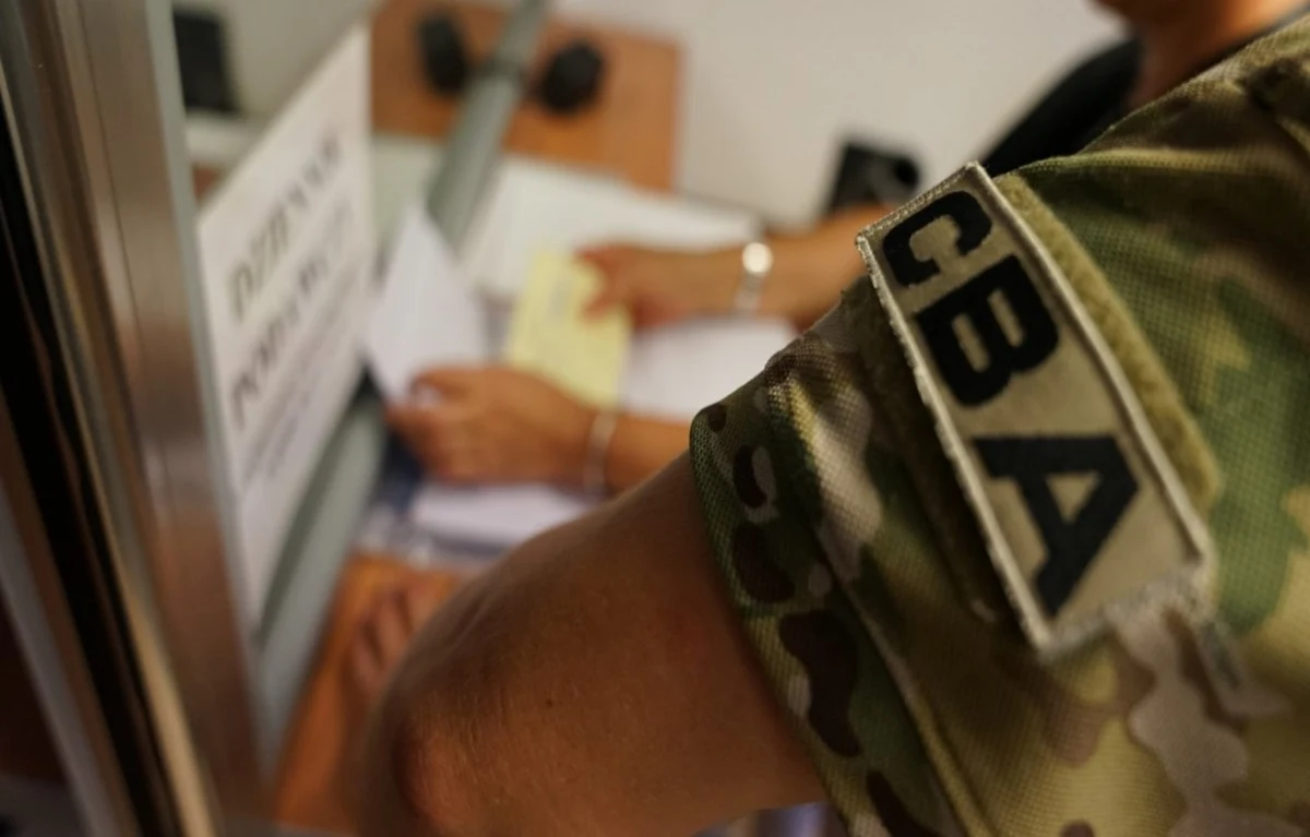 Agenci Centralnego Biura Antykorupcyjnego weszli w środę do Rządowego Centrum Legislacji - poinformował Polsat News szef Kancelarii Prezesa Rady Ministrów Jan Grabiec.