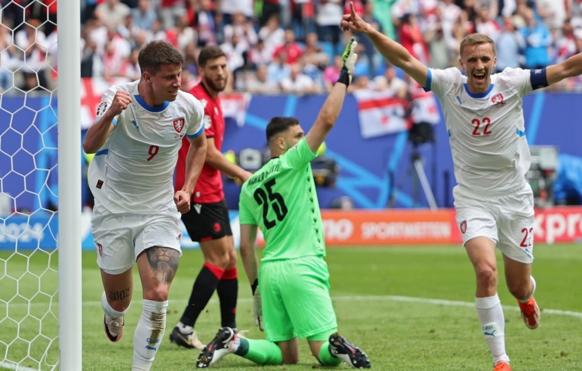 Remisem 1:1 zakończył się sobotni mecz Gruzji i Czech w grupie F na Euro 2024. Gole strzelili Georges Mikautadze i Patrik Schick.