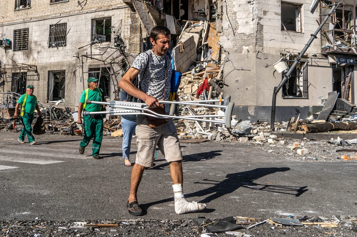 W Luksemburgu rozpoczęło się posiedzenie ministrów spraw zagranicznych Unii Europejskiej. Zatwierdzono już m. in. kolejny pakiet sankcji dla putinowskiej Rosji. O tym, jakich decyzji można spodziewać się w sprawie Ukrainy, informuje korespondentka RMF FM w Brukseli, Katarzyna Szymańska-Borginon.