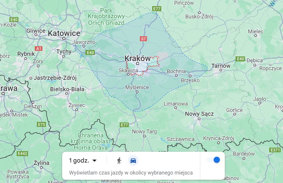 Nowa funkcja w Google Maps "Czas podróży" wskazuje obszar, do którego możemy dojść lub dojechać w określonym czasie. Na zdjęciu przykład Krakowa i miejsc, do których można dojechać samochodem w czasie jednej godziny.