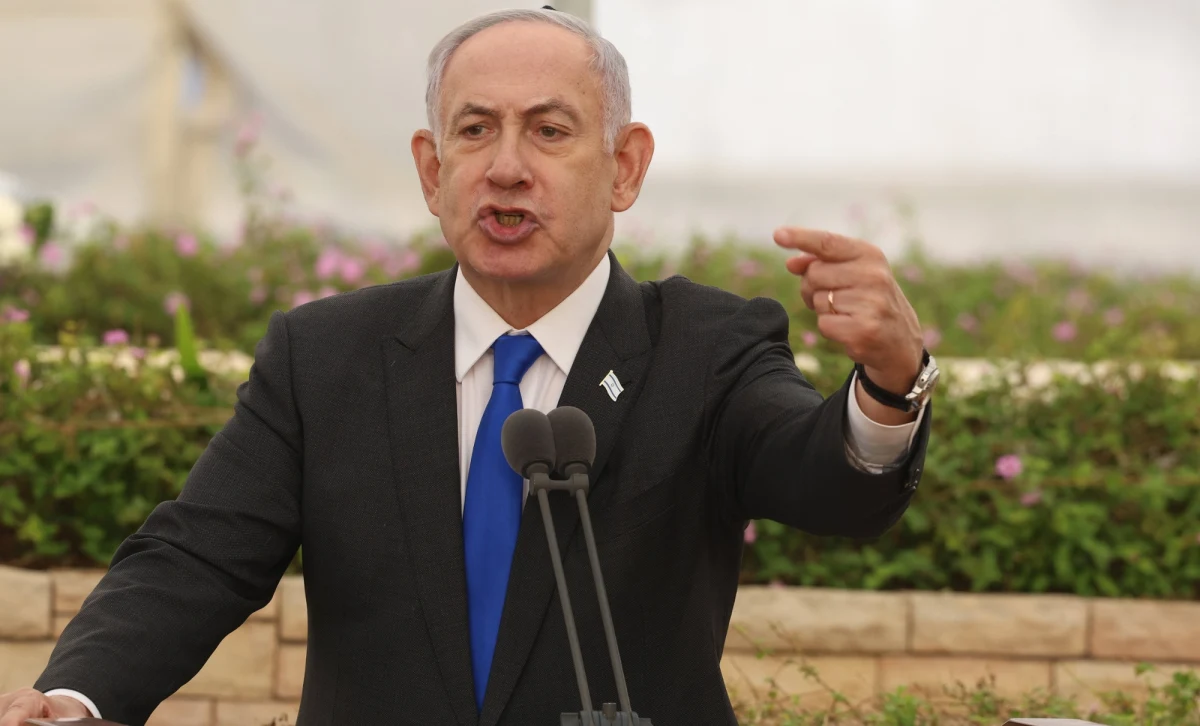 Jestem skłonny zgodzić się jedynie na "częściowe" zawieszenie broni z Hamasem w Strefie Gazy, w czasie którego zostanie wypuszczona część zakładników, ale po tym wznowimy walki - oświadczył premier Izraela Benjamin Netanjahu. Jego słowa skrytykowały rodziny porwanych.