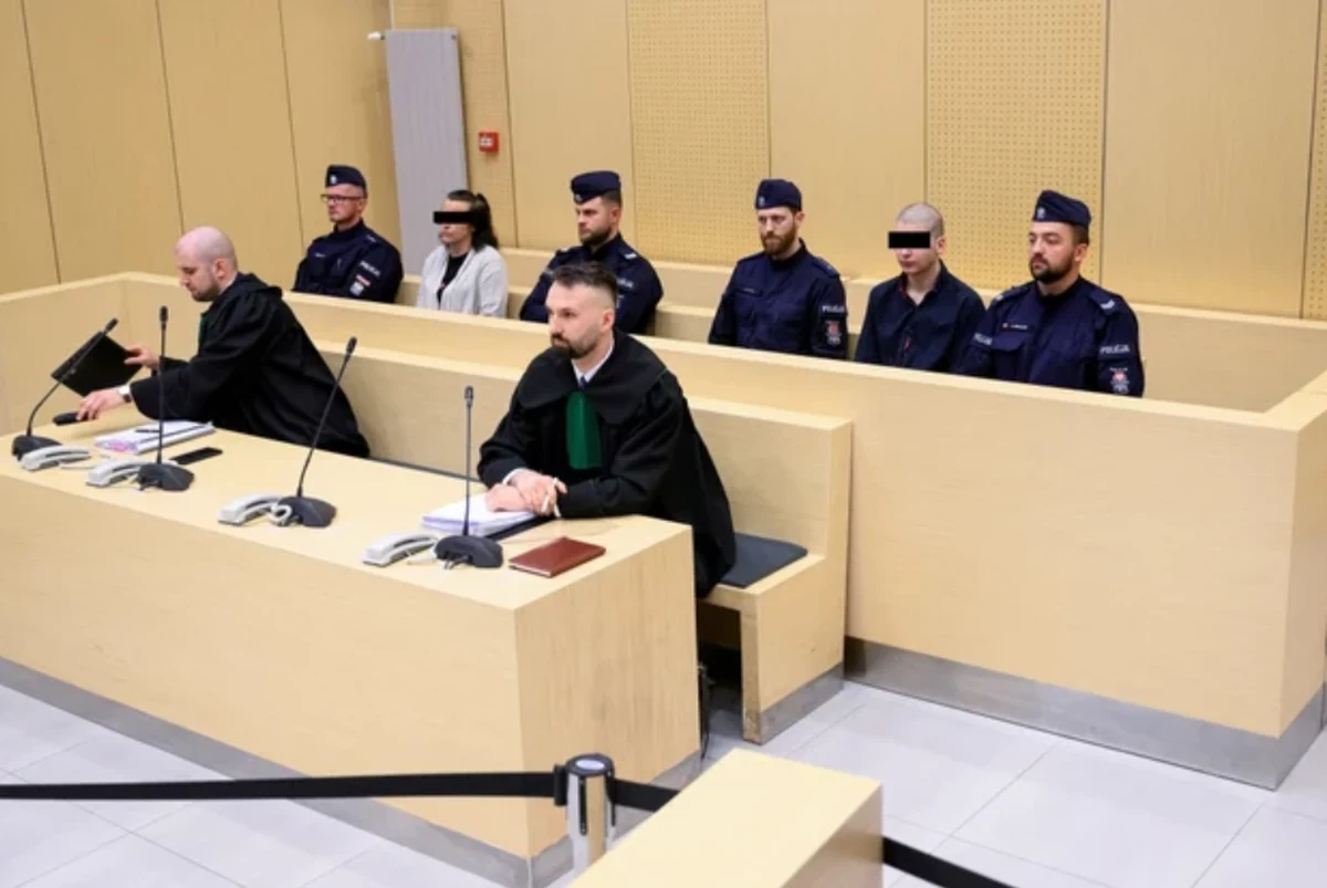 Paulina K. została skazana na 10 lat i miesiąca więzienia, a Alan M. na karę 7 lat pozbawienia wolności za porwanie i zgwałcenie 14-latki - orzekł Sąd Apelacyjny w Poznaniu. Tym samym podtrzymał wyrok sądu I instancji. 