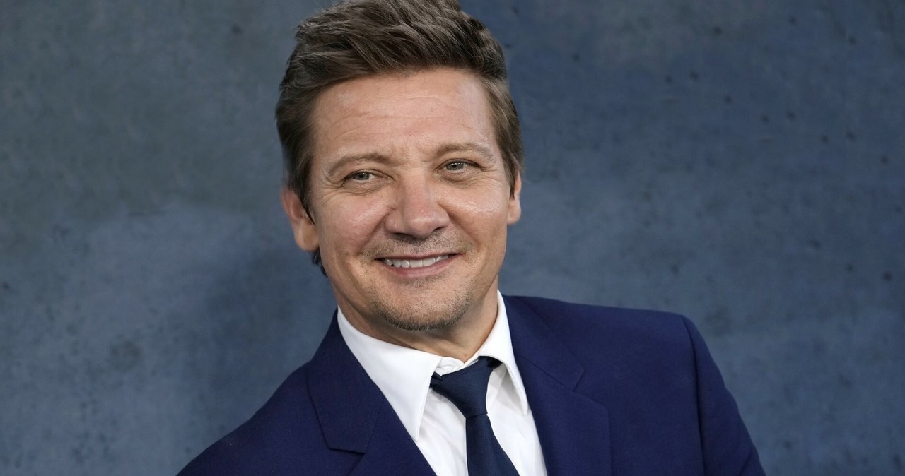 Hollywoodzki, gwiazdor, Jeremy, Renner, cudem, uszedł, życiem, kiedy, początku, zeszłego, roku, uległ, poważnemu, wypadkowi, Akt Jeremy Renner potwierdził, że to koniec. Martwi się o swoje zdrowie