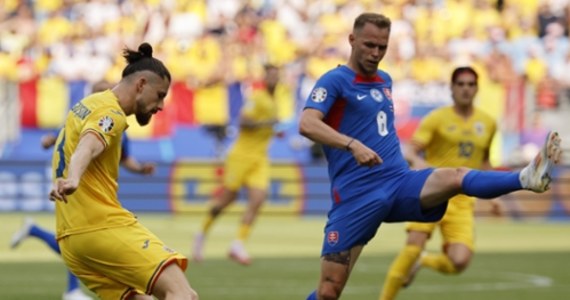 Słowacja zremisowała z Rumunią na stadionie we Frankfurcie. Wynik 1:1 sprawia, że obie drużyny awansują do kolejnego etapu rozgrywek. Na listę strzelców wpisali się Ondrej Duda i Razvan Marin.