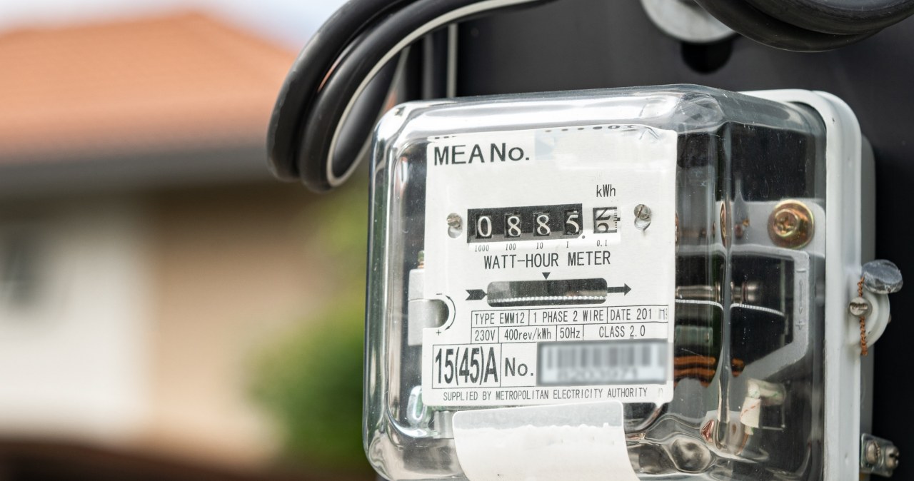 To recepta na wysokie rachunki? "Zmiana nawyków wymaga czasu"