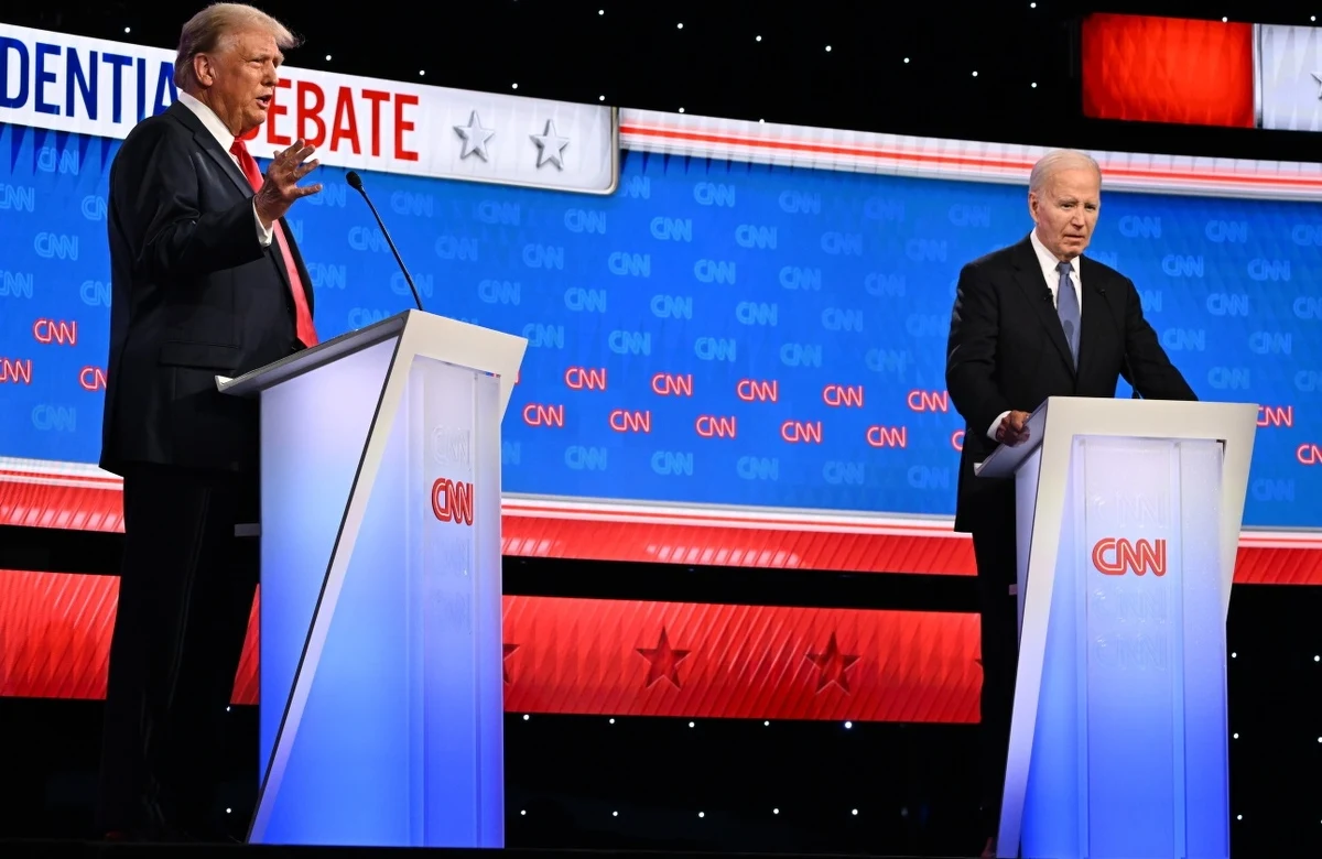 Trump zarzucił Bidenowi, że "zaprowadzi nas do trzeciej wojny światowej". "Chcesz wojny? To po prostu pozwól Putinowi wziąć Kijów, a potem zobacz, co się stanie w Polsce, na Węgrzech i wszystkich innych miejscach wzdłuż granicy. Wtedy będziemy mieć wojnę" - odpowiedział Biden. To tylko część ostrych słów, które padły podczas debaty obecnego i byłego prezydenta Stanów Zjednoczonych.