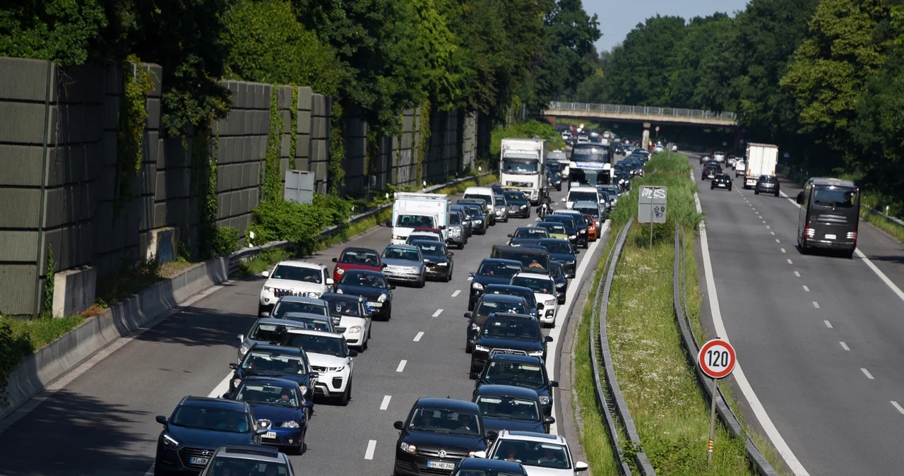 Wypadek polskiego autokaru na niemieckiej autostradzie A24 (Zdj. ilustracyjne)