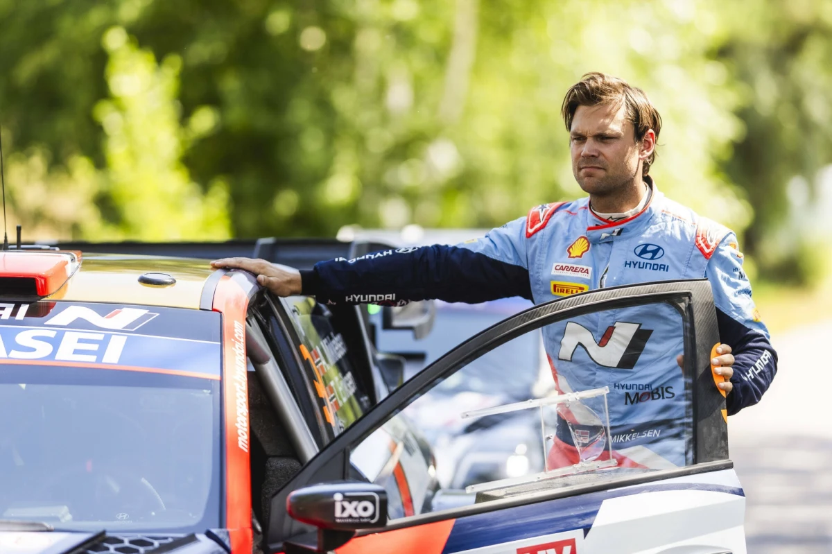 Norweg Andreas Mikkelsen (Hyundai I20 Rally1) prowadzi w klasyfikacji generalnej 80. Rajdu Polski po piątkowych odcinkach specjalnych. W kategorii WRC2 drugi jest Kajetan Kajetanowicz (Skoda Fabia RS Rally2).