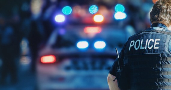 W mieście Utica w stanie Nowy Jork policjant śmiertelnie postrzelił 13-latka, który uciekał w obawie przed aresztowaniem. Jak podała policja, chłopiec miał przy sobie "broń wyglądającą na prawdziwą".