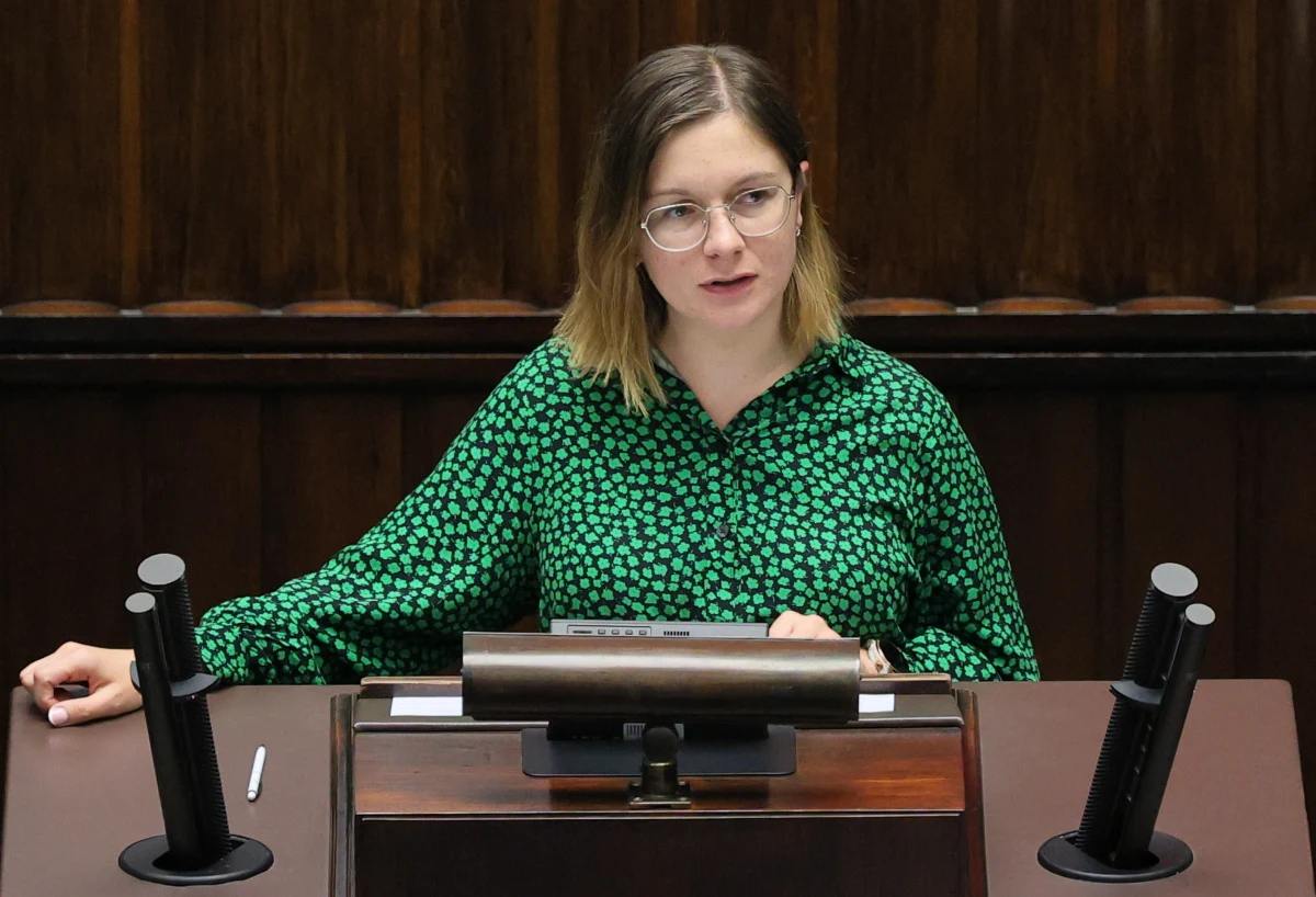 Ultimatum dla Pauliny Matysiak z partii Razem, która zawarła niespodziewany sojusz "ponad podziałami" z Marcinem Horałą z PiS. 