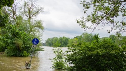 Powodzie i lawiny błotne we Włoszech. Spadła "bomba wodna"