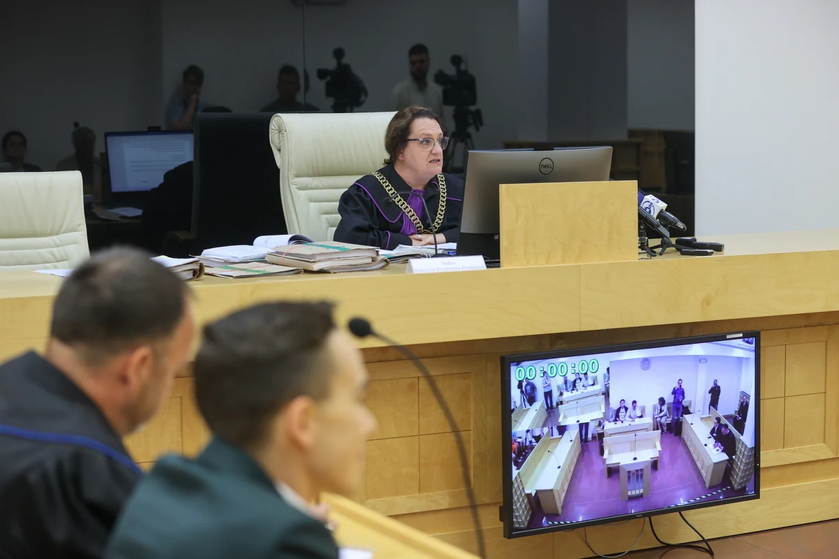 Sąd Okręgowy w Łodzi uznał za zasadny protest wyborczy kandydata na burmistrza Brzezin koło Łodzi, Daniela Szymczaka i orzekł, że wybory burmistrza są nieważne. Nakazał wygaszenie mandatu burmistrza i zobowiązał komisarza wyborczego do ponownego przeprowadzenia drugiej tury wyborów.