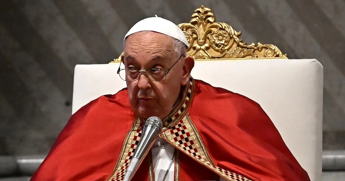 Papież podpisał regulamin