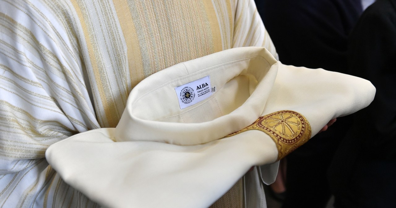 Celibat nie zawsze obowiązywał. Zmianę spowodowały rosnące majątki